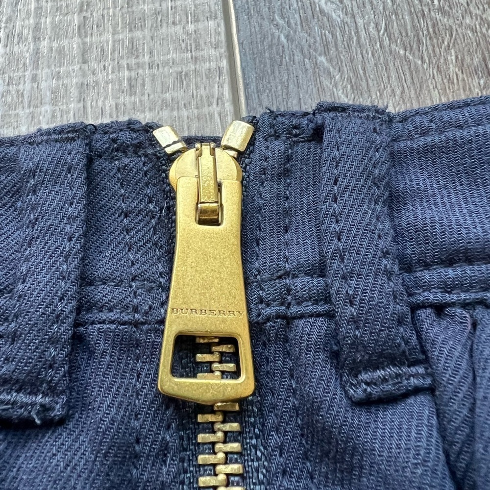 Burberry Brit Pleated Skirt in Navy Size 4 - Picture 6 of 8